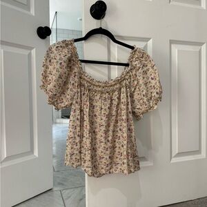 Down floral top size XS